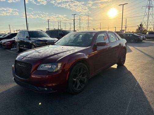 2023 Chrysler 300 S