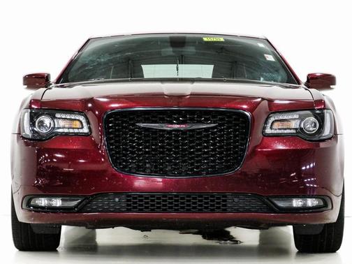 2023 Chrysler 300 S