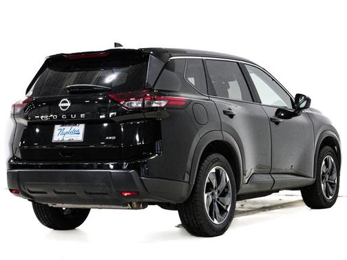 Super Black 2025 Nissan Rogue SV