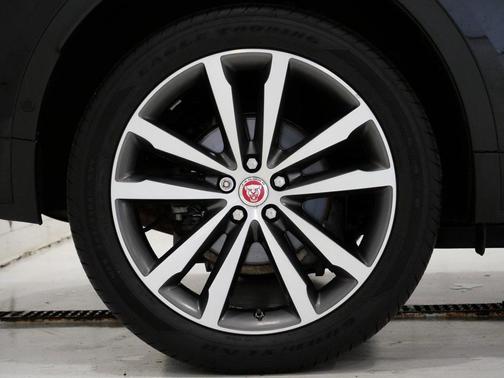 2019 Jaguar E-PACE R-Dynamic HSE