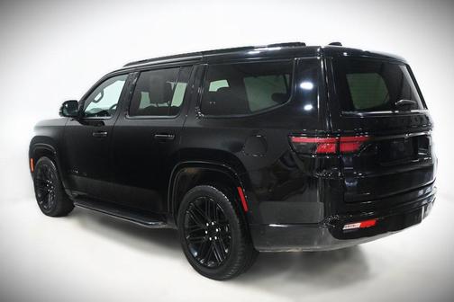 2022 Jeep Wagoneer Series III Carbide 4x4