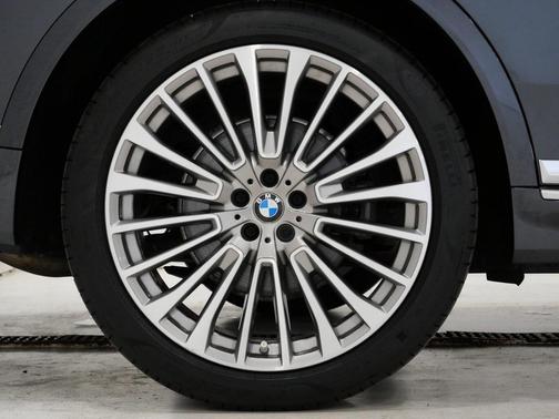 2019 BMW X7 xDrive40i