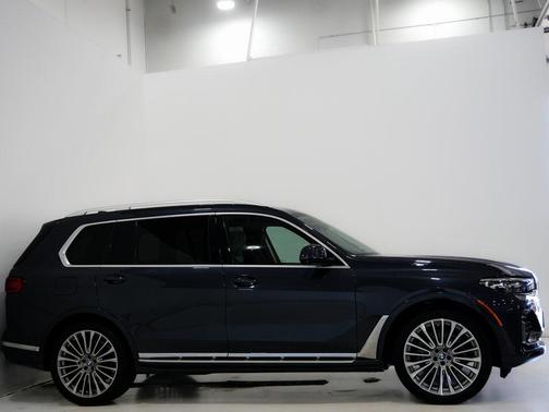 2019 BMW X7 xDrive40i
