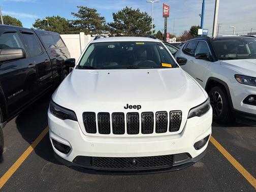 2023 Jeep Cherokee Altitude