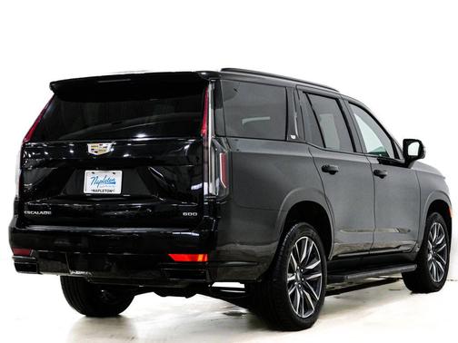 2023 Cadillac Escalade Sport
