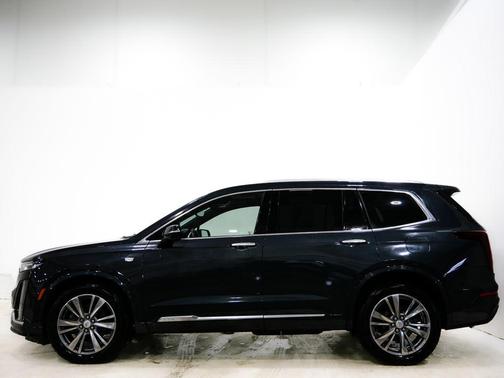 2022 Cadillac XT6 Premium Luxury AWD