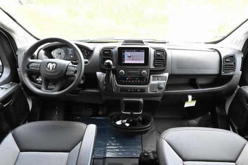 2025 RAM ProMaster 2500 Tradesman