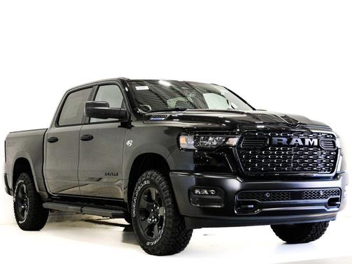 Diamond Black Crystal Pearlcoat 2026 RAM 1500 Warlock Crew Cab 4x4 5'7' Box
