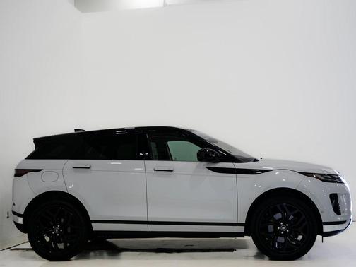 2020 Land Rover Range Rover Evoque SE