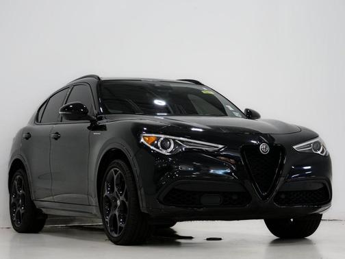 2022 Alfa Romeo Stelvio Ti