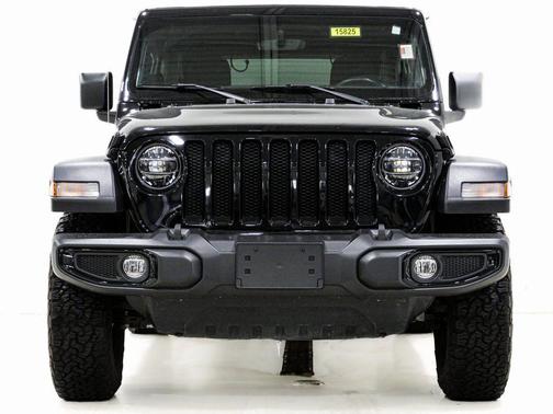 2022 Jeep Wrangler Willys