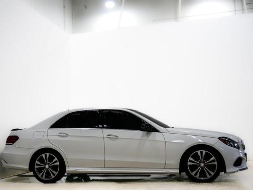 2016 Mercedes-Benz E-Class 4MATIC