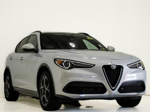 2022 Alfa Romeo Stelvio Ti
