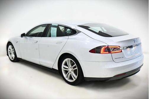 2013 Tesla Model S Base