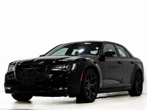 2023 Chrysler 300 S