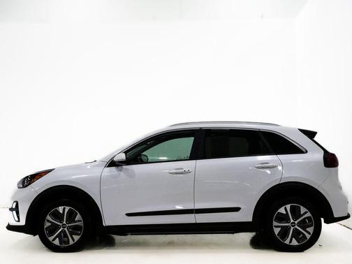 2022 Kia Niro EV EX