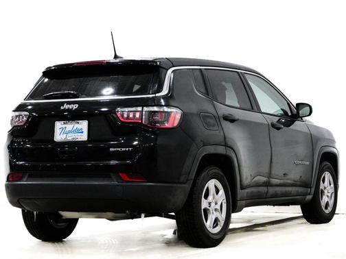2022 Jeep Compass Sport
