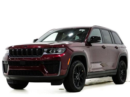 Velvet Red Pearlcoat 2026 Jeep Grand Cherokee Altitude