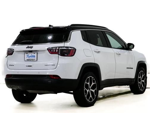 Bright White Clearcoat 2025 Jeep Compass Limited