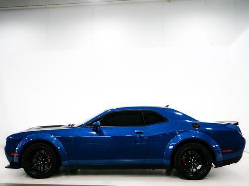 Frostbite 2021 Dodge Challenger R/T Scat Pack Widebody