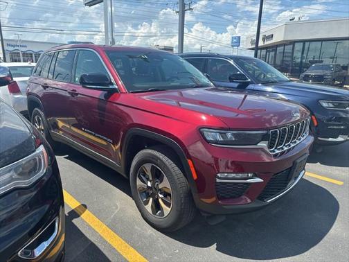 2023 Jeep Grand Cherokee 4xe Base