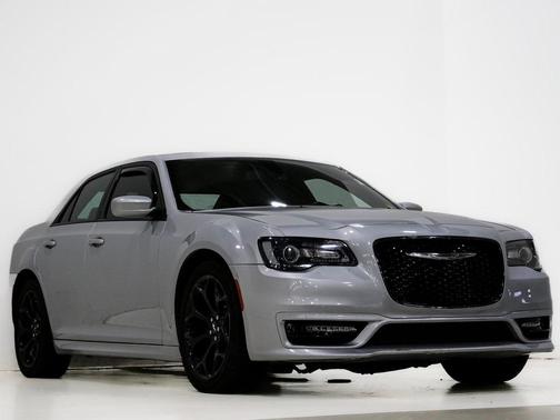 2020 Chrysler 300 S