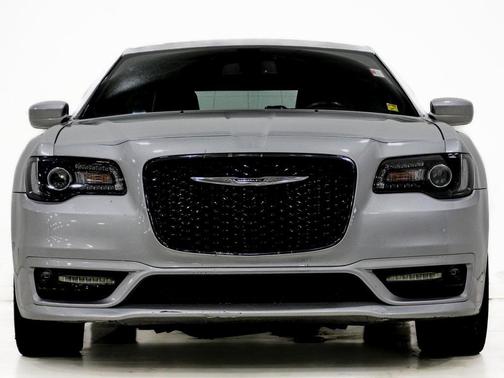2020 Chrysler 300 S