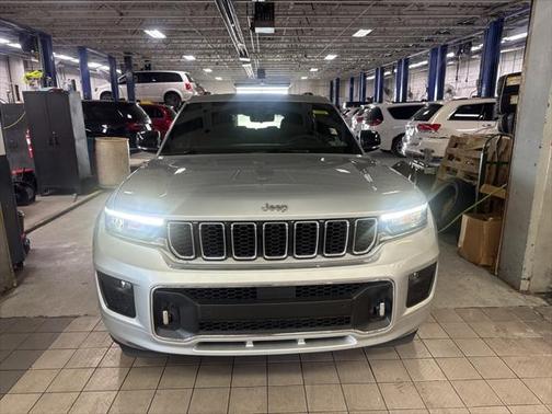 2021 Jeep Grand Cherokee L Overland