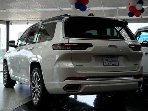 2025 Jeep Grand Cherokee L Summit Reserve