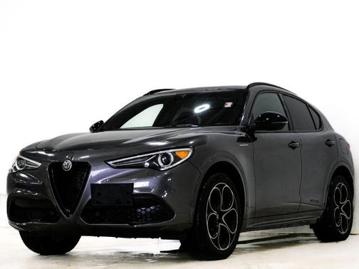 2022 Alfa Romeo Stelvio Ti