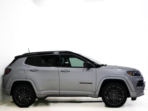 Billet Silver Metallic Clearcoat 2022 Jeep Compass High Altitude