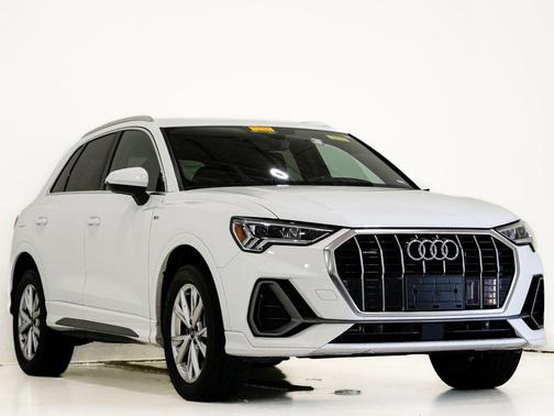 2023 Audi Q3 Premium 45 TFSI S line quattro Tiptronic