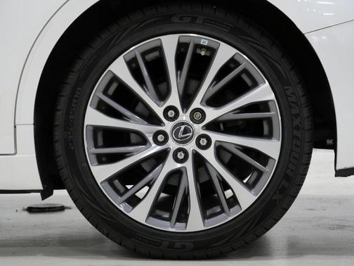 2019 Lexus ES 350 Base