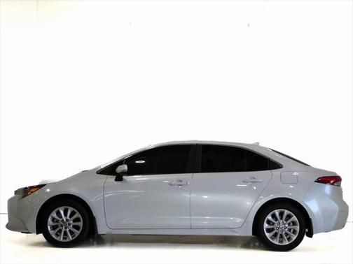 2022 Toyota Corolla XLE