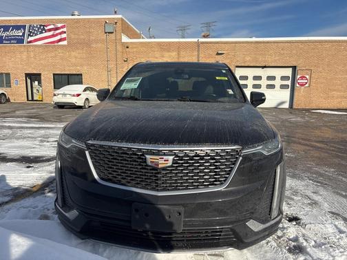 2022 Cadillac XT6 Premium Luxury AWD