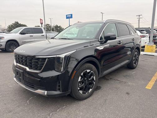 2024 Kia Sorento S