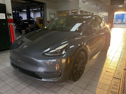 2022 Tesla Model Y Performance Dual Motor All-Wheel Drive