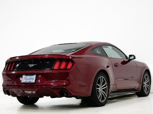 2016 Ford Mustang EcoBoost