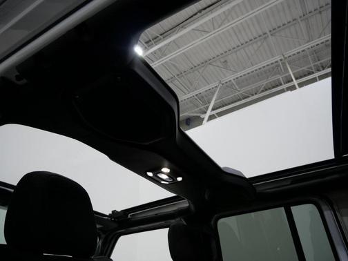 2022 Jeep Wrangler Willys