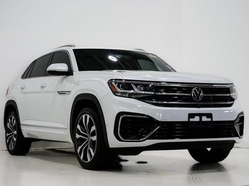 2022 Volkswagen Atlas Cross Sport 3.6L V6 SEL Premium R-Line