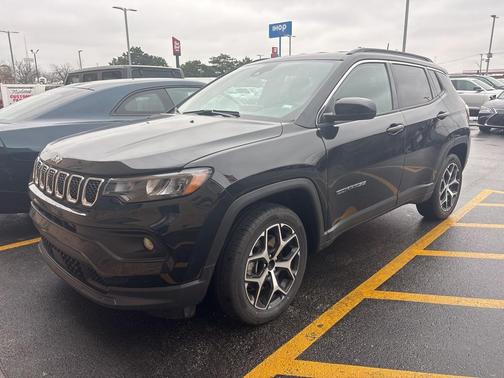 2024 Jeep Compass Latitude