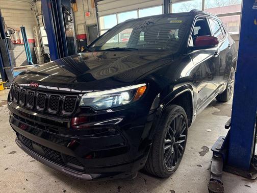 2023 Jeep Compass (RED) Edition 4x4