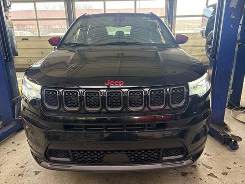 2023 Jeep Compass (RED) Edition 4x4