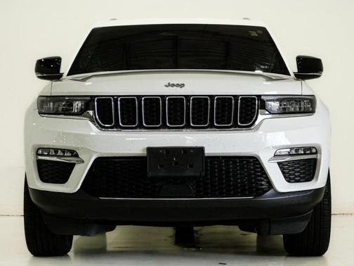 2023 Jeep Grand Cherokee Limited X