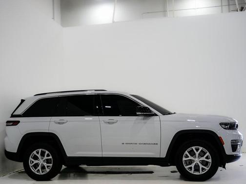 2023 Jeep Grand Cherokee Limited X