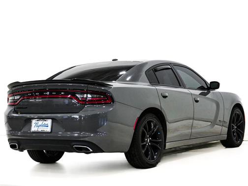 Destroyer Gray Clearcoat 2018 Dodge Charger SXT