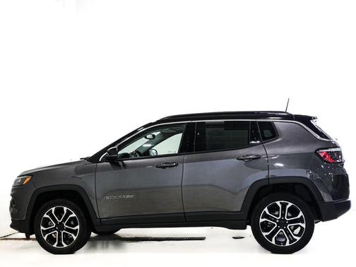 Granite Crystal Metallic Clearcoat 2022 Jeep Compass Limited