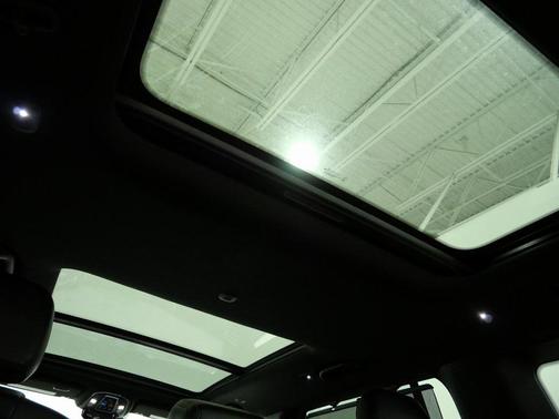 2023 Jeep Wagoneer Series II Carbide 4x4