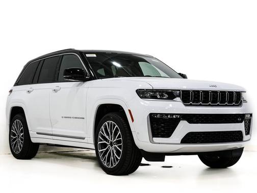bright white clearcoat 2026 Jeep Grand Cherokee Summit