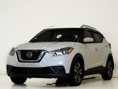 2020 Nissan Kicks SV